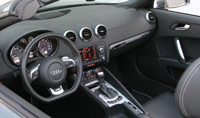 Audi TTS Roadster interior