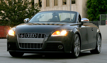 A three-quarter front view of a 2009 Audi TTS Roadster