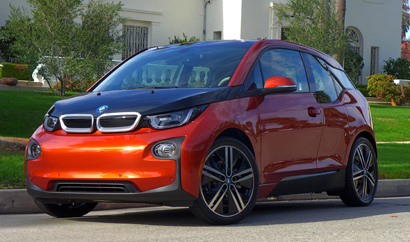 A three-quarter front view of the BMW i3