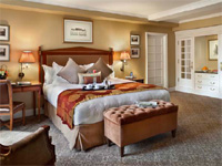Grand Deluxe Bedroom at Hôtel Plaza Athénée, New York Grand Deluxe Bedroom at Hôtel Plaza Athénée, New York