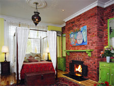 Room at Petite Auberge Les Bons Matins Bed & Breakfast, Montréal, QC Room at Petite Auberge Les Bons Matins Bed & Breakfast, Montréal, QC