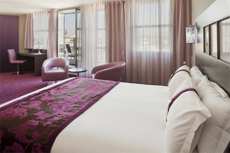 Room at Holiday Inn Paris – Notre Dame , Paris, France Room at Holiday Inn Paris – Notre Dame , Paris, France