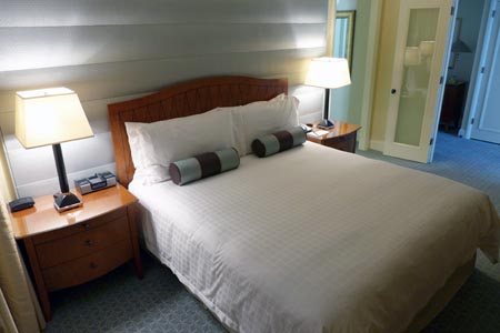 Room at Four Seasons Hotel San Francisco, San Francisco, CA Room at Four Seasons Hotel San Francisco, San Francisco, CA
