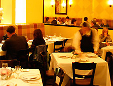 THIS RESTAURANT IS CLOSED Old Town Brasserie, Chicago, IL