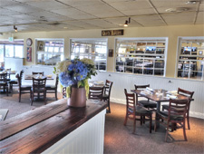 THIS RESTAURANT IS CLOSED American Farmhouse Tavern & Dining Hall, Manhattan Beach, CA
