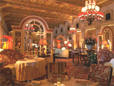 The dining room of L'Escalier in Palm Beach, FL