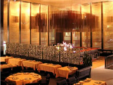 THIS RESTAURANT IS CLOSED The Four Seasons Restaurant, New York, NY