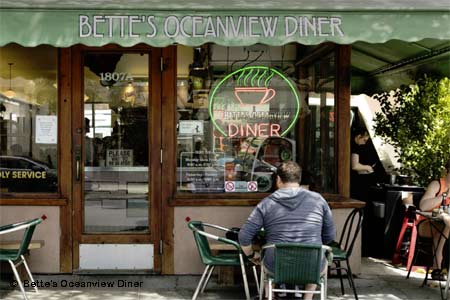 THIS RESTAURANT IS CLOSED Bette's Oceanview Diner, Berkeley, CA