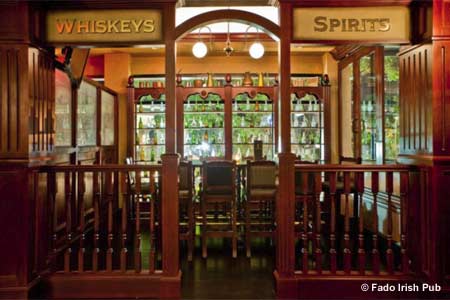 THIS RESTAURANT IS CLOSED Fado Irish Pub, Miami, FL