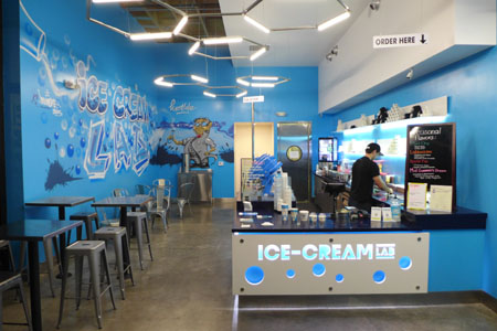 THIS RESTAURANT IS CLOSED Ice-Cream Lab, Westlake Village, CA
