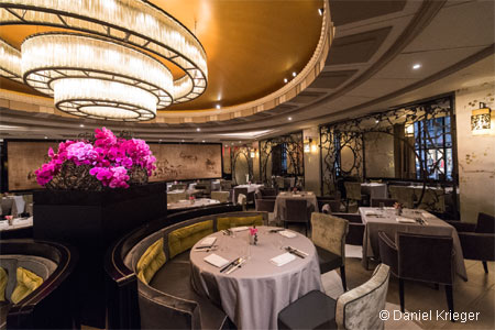La Chine is as elegant as its concept and food, elevating the notion of Chinese fare to a new level