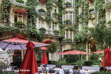 La Cour Jardin, Paris, france