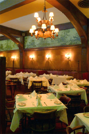 Dining room at Musso & Frank Grill, Hollywood, CA Dining room at Musso & Frank Grill, Hollywood, CA