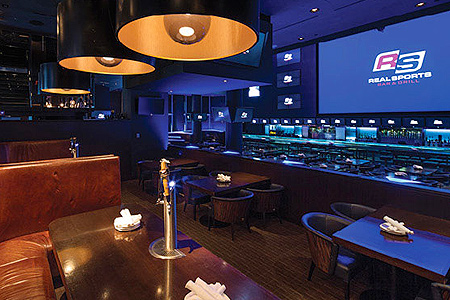 Real Sports Bar & Grill, Toronto, canada