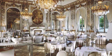 Chef Christophe Saintagne has recently quit Le Meurice