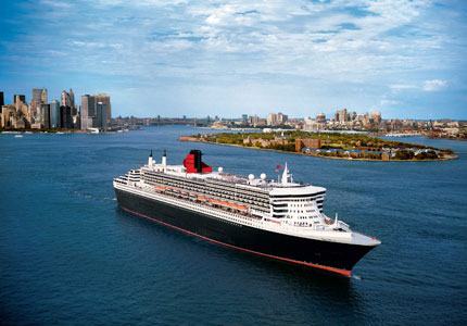 The Queen Mary 2 leaving New York City The Queen Mary 2 leaving New York City