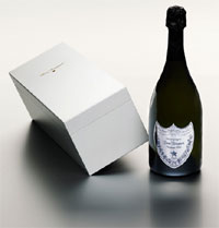 The Dom Perignon Wedding set includes a white lacquered keepsake box holding a bottle of the Vintage 2000 Champagne