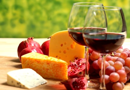 Red wine can be served with a wide variety of dishes