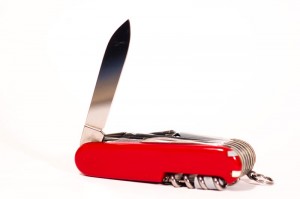 TSA will allow pocket knives on planes