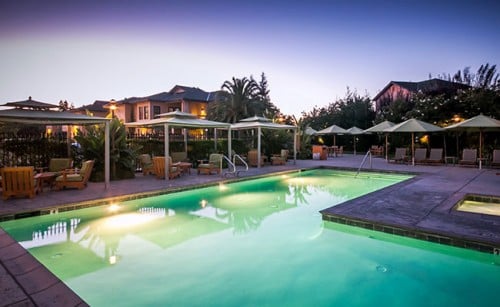 The pool at Wine & Roses Hotel in Lodi, California