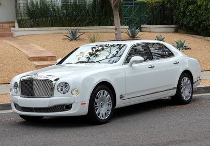 A three-quarter front view of the 2016 Bentley Mulsanne, GAYOT's Car of the Month for December 2015