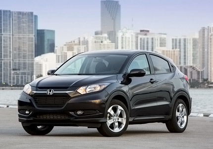 A three-quarter front view of the Honda HR-V A three-quarter front view of the Honda HR-V