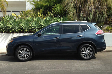 Nissan Rogue side profile