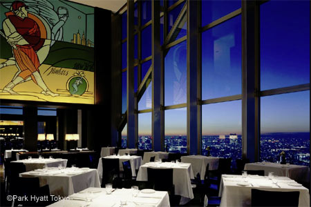 Skyscraper views and Kobe beef are stars at New York Grill restaurant in Tokyo