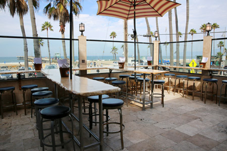 Satisfying beach eats right off the Venice boardwalk.