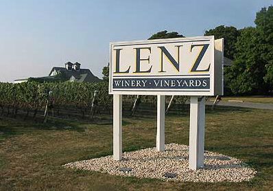 The Lenz 2010 Cuvée is crisp and dry with freshing notes of white and red cherry