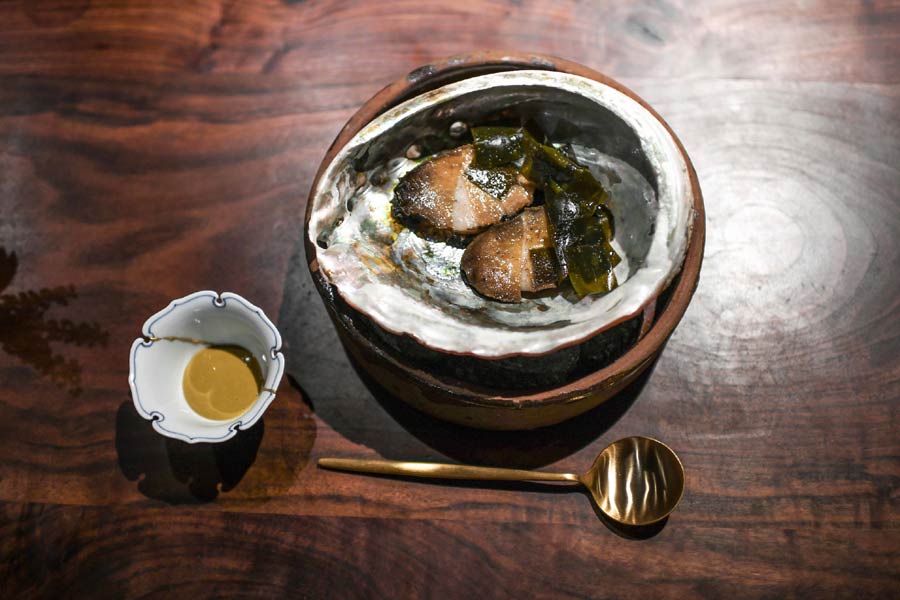 Saison's abalone with a sauce of its liver (Bonjwing Lee Photography)