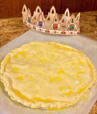 Galette des rois King's cake glazing