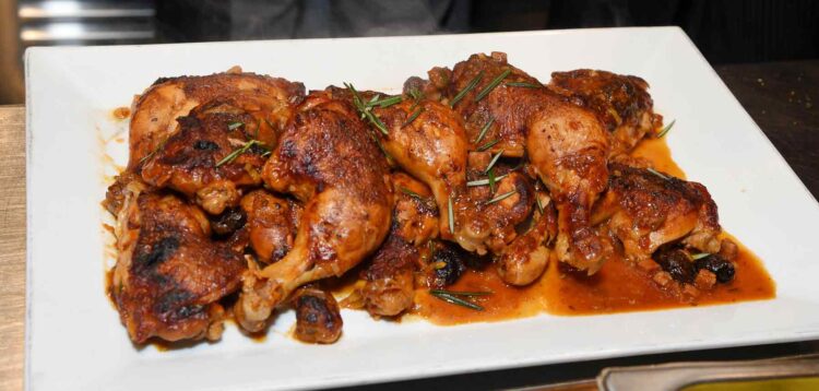 Tom Colicchio chicken cacciatore