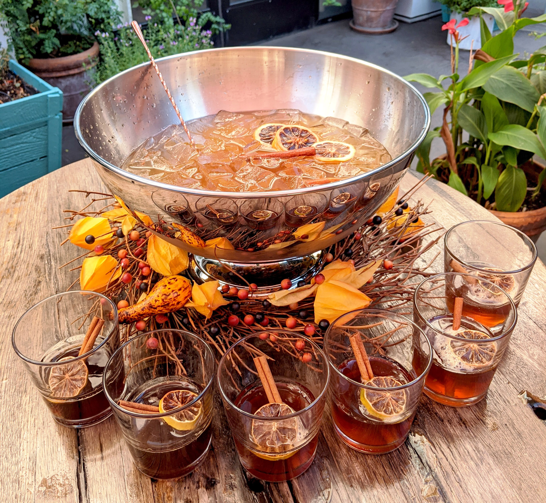 Thanksgiving cocktail | Pilgrim punch