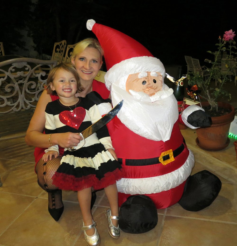Sophie Gayot Sabrage Santa Claus