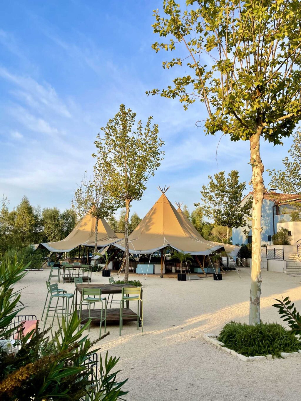 Tent | Ultimate Provence
