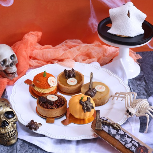 Pitchoun! Bakery Halloween Desserts
